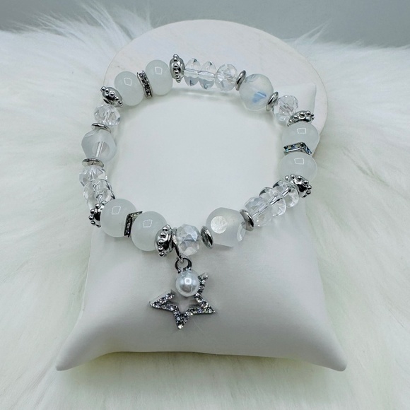 Faux Crystal Beads Beaded Bracelet with Rhinestone Star charm - Picture 2 of 5